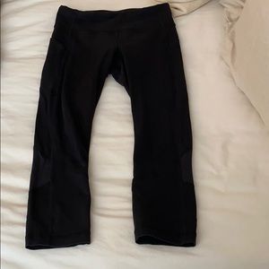 Black lululemon leggings